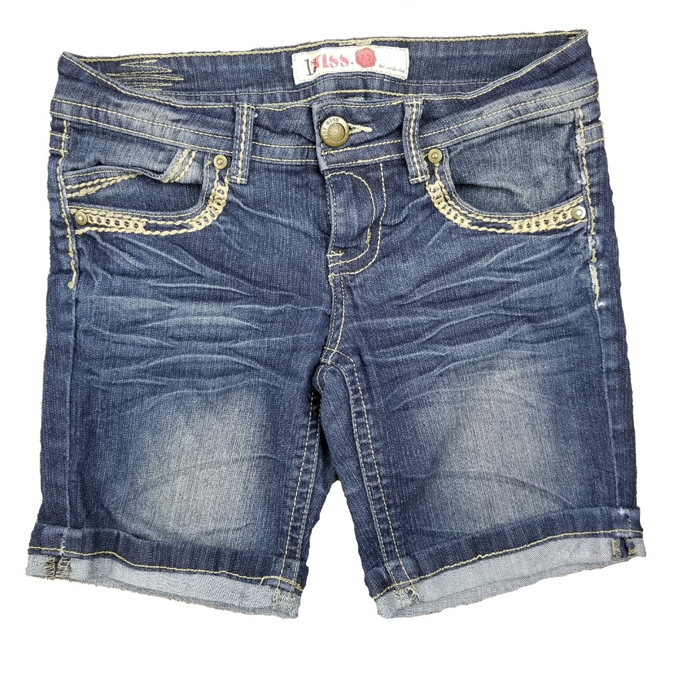 1st KISS Women's Bermuda Shorts